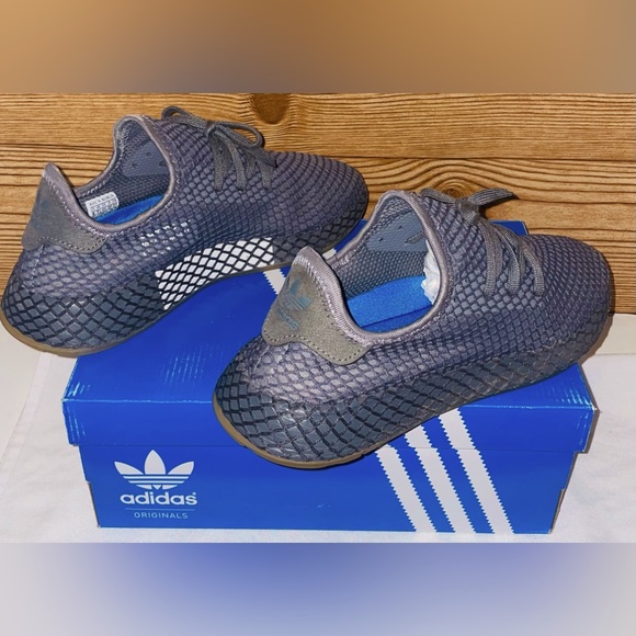 Adidas Deerupt ‘muted neon grey four’ Size 8 Men’s - Picture 2 of 10